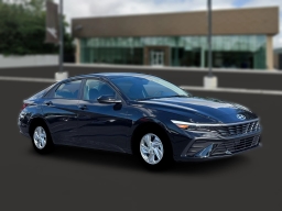 Hyundai Elantra SE IVT 2026