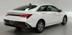 Hyundai Elantra SE IVT 2026