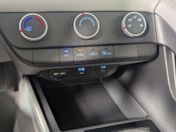 Hyundai Elantra SE IVT 2026