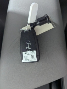 Hyundai Elantra SE IVT 2026