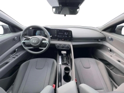 Hyundai Elantra SE IVT 2026