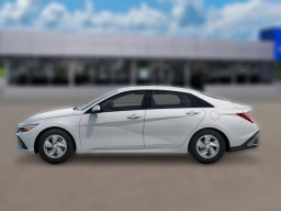 Hyundai Elantra SE IVT 2026