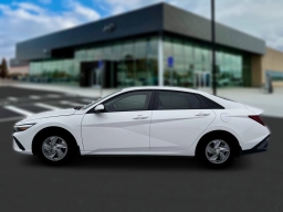Hyundai Elantra SE IVT 2026