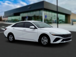 Hyundai Elantra SE IVT 2026