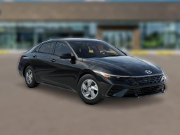 Hyundai Elantra SE IVT 2026