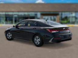 Hyundai Elantra SE IVT 2026
