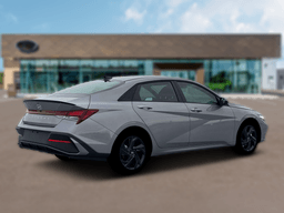 Hyundai Elantra SEL Sport IVT 2026