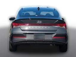 Hyundai Elantra SEL Sport IVT 2026