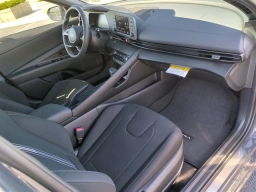 Hyundai Elantra SEL Sport IVT 2026