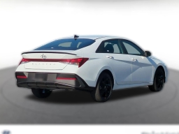Hyundai Elantra SEL Sport IVT 2026