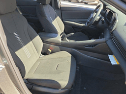 Hyundai Elantra SEL Sport IVT 2026