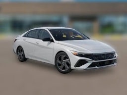 Hyundai Elantra SEL Sport IVT 2026