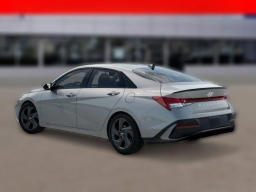Hyundai Elantra SEL Sport IVT 2026