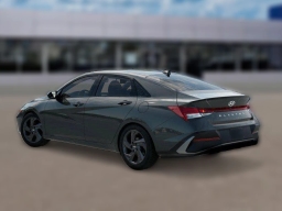 Hyundai Elantra SEL Sport IVT 2026