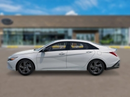 Hyundai Elantra SEL Sport IVT 2026