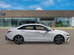 Hyundai Elantra SEL Sport IVT 2026