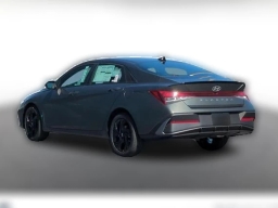 Hyundai Elantra SEL Sport IVT 2026