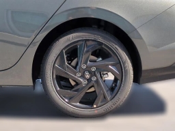 Hyundai Elantra SEL Sport IVT 2026