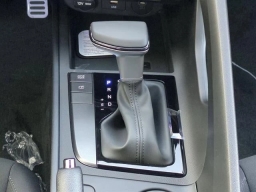 Hyundai Elantra SEL Sport IVT 2026