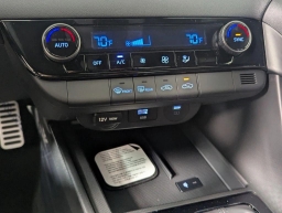 Hyundai Elantra SEL Sport IVT 2026