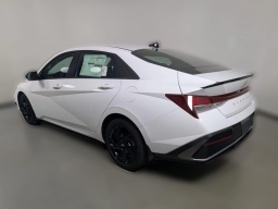 Hyundai Elantra SEL Sport IVT 2026