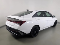 Hyundai Elantra SEL Sport IVT 2026