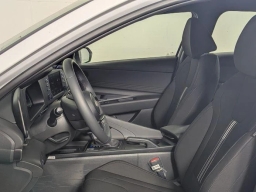 Hyundai Elantra SEL Sport IVT 2026