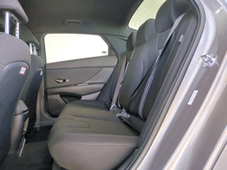 Hyundai Elantra SEL Sport IVT 2026