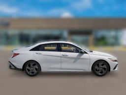Hyundai Elantra SEL Sport IVT 2026