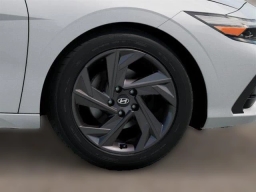 Hyundai Elantra SEL Sport IVT 2026