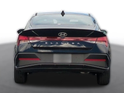 Hyundai Elantra SEL Sport IVT 2026