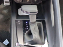 Hyundai Elantra SEL Sport IVT 2026