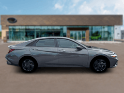 Hyundai Elantra SEL Sport IVT 2026