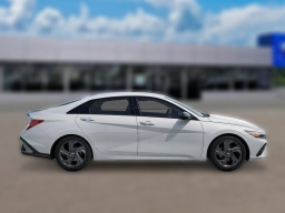 Hyundai Elantra SEL Sport IVT 2026