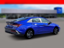 Hyundai Elantra SEL Sport IVT 2026