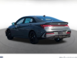 Hyundai Elantra SEL Sport IVT 2026