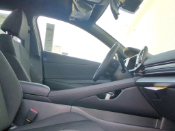 Hyundai Elantra SEL Sport IVT 2026
