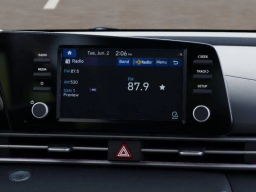 Hyundai Elantra SEL Sport IVT 2026