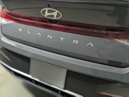 Hyundai Elantra SEL Sport IVT 2026