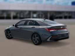 Hyundai Elantra SEL Sport IVT 2026