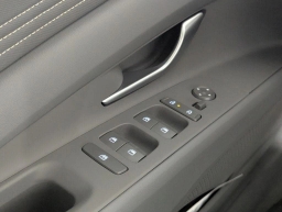 Hyundai Elantra SEL Sport IVT 2026