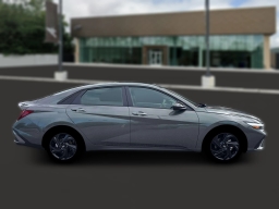 Hyundai Elantra SEL Sport IVT 2026