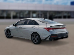 Hyundai Elantra SEL Sport IVT 2026