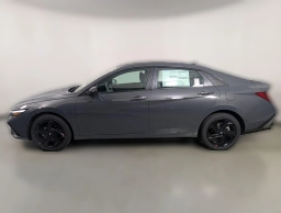 Hyundai Elantra SEL Sport IVT 2026