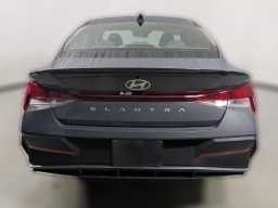 Hyundai Elantra SEL Sport IVT 2026