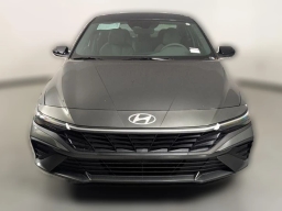 Hyundai Elantra SEL Sport IVT 2026
