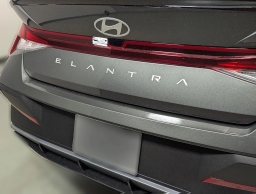 Hyundai Elantra SEL Sport IVT 2026