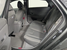 Hyundai Elantra SEL Sport IVT 2026