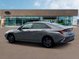 Hyundai Elantra SEL Sport IVT 2026