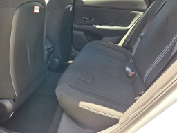Hyundai Elantra SEL Sport IVT 2026